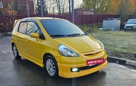 Honda Jazz I рестайлинг, 2005 год, 680 000 рублей, 4 фотография