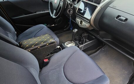 Honda Jazz I рестайлинг, 2005 год, 680 000 рублей, 17 фотография