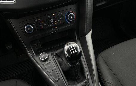 Ford Focus III, 2019 год, 1 049 000 рублей, 17 фотография