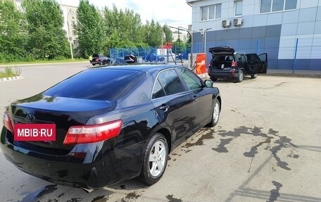 Toyota Camry, 2007 год, 950 000 рублей, 2 фотография