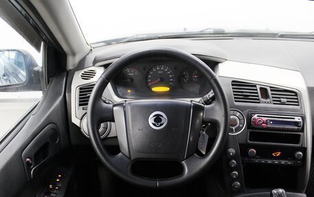 SsangYong Kyron I, 2011 год, 650 000 рублей, 8 фотография