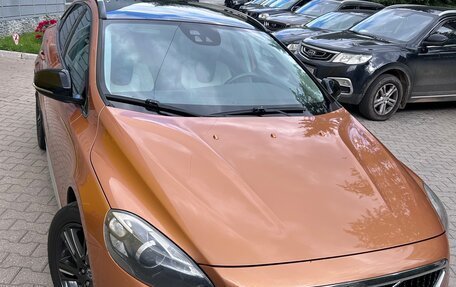 Volvo V40 Cross Country I, 2013 год, 1 749 000 рублей, 1 фотография