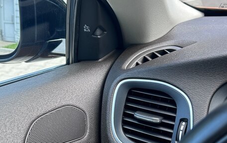 Volvo V40 Cross Country I, 2013 год, 1 749 000 рублей, 16 фотография