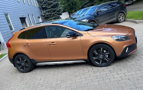 Volvo V40 Cross Country I, 2013 год, 1 749 000 рублей, 22 фотография