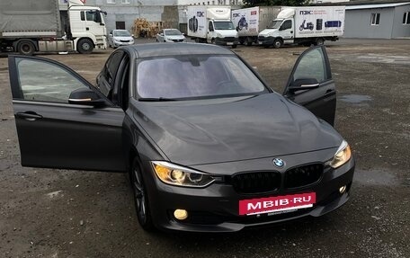 BMW 3 серия, 2013 год, 1 495 000 рублей, 14 фотография