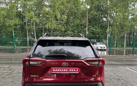 Toyota RAV4, 2019 год, 3 200 000 рублей, 8 фотография