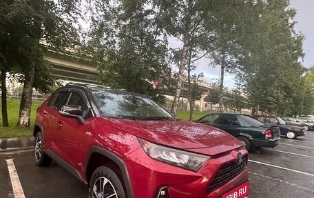 Toyota RAV4, 2019 год, 3 200 000 рублей, 20 фотография