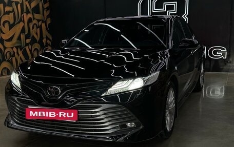 Toyota Camry, 2020 год, 3 500 000 рублей, 2 фотография