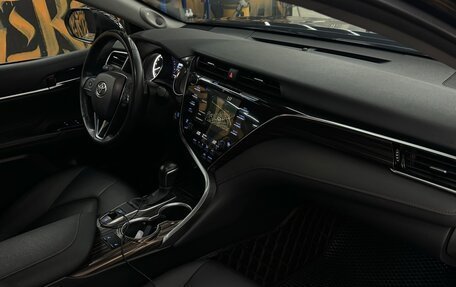 Toyota Camry, 2020 год, 3 500 000 рублей, 13 фотография