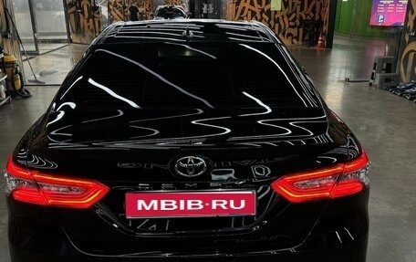 Toyota Camry, 2020 год, 3 500 000 рублей, 10 фотография