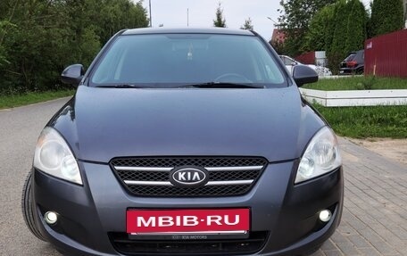 KIA cee'd I рестайлинг, 2009 год, 370 000 рублей, 6 фотография