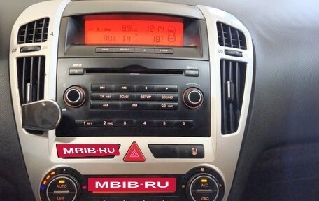 KIA cee'd I рестайлинг, 2009 год, 370 000 рублей, 10 фотография