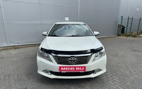 Toyota Camry, 2012 год, 1 445 000 рублей, 2 фотография