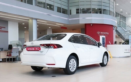 Toyota Corolla, 2024 год, 2 890 000 рублей, 6 фотография