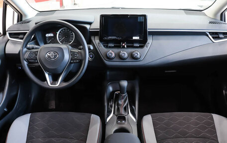 Toyota Corolla, 2024 год, 2 890 000 рублей, 8 фотография
