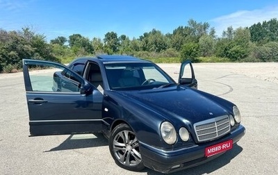 Mercedes-Benz E-Класс, 1996 год, 250 000 рублей, 1 фотография