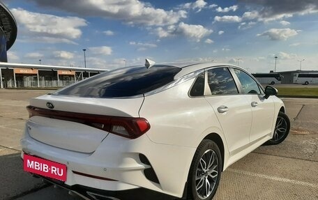 KIA K5, 2021 год, 2 600 000 рублей, 5 фотография