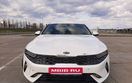 KIA K5, 2021 год, 2 600 000 рублей, 2 фотография