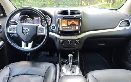 Dodge Journey I, 2011 год, 1 490 000 рублей, 10 фотография
