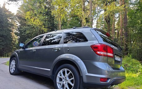 Dodge Journey I, 2011 год, 1 490 000 рублей, 5 фотография