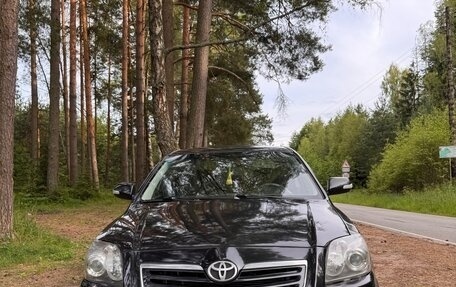 Toyota Avensis III рестайлинг, 2007 год, 800 000 рублей, 2 фотография