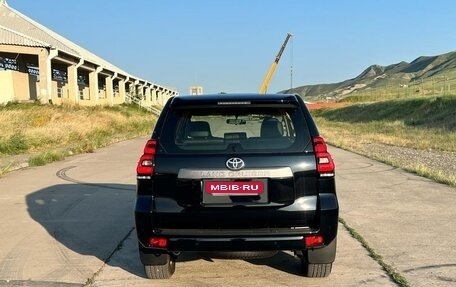 Toyota Land Cruiser Prado 150 рестайлинг 2, 2022 год, 6 800 000 рублей, 21 фотография