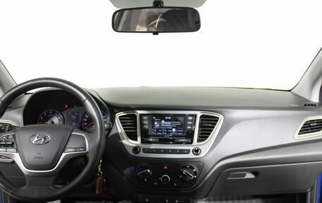 Hyundai Solaris II рестайлинг, 2021 год, 1 750 000 рублей, 10 фотография