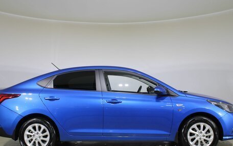 Hyundai Solaris II рестайлинг, 2021 год, 1 750 000 рублей, 4 фотография