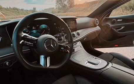 Mercedes-Benz E-Класс, 2022 год, 5 950 000 рублей, 16 фотография