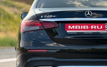 Mercedes-Benz E-Класс, 2022 год, 5 950 000 рублей, 11 фотография