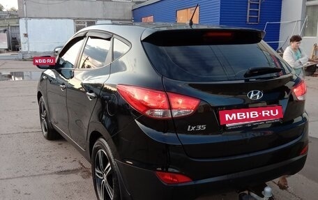 Hyundai ix35 I рестайлинг, 2015 год, 1 590 000 рублей, 4 фотография