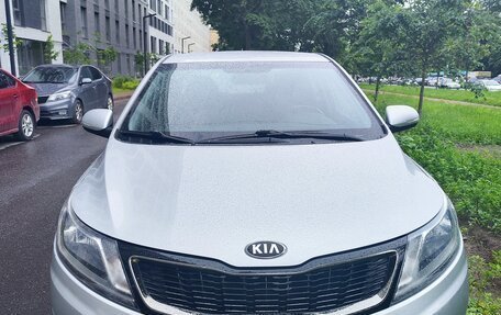 KIA Rio III рестайлинг, 2013 год, 1 100 000 рублей, 2 фотография