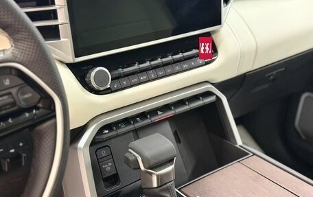 Toyota Sequoia, 2025 год, 15 500 000 рублей, 14 фотография