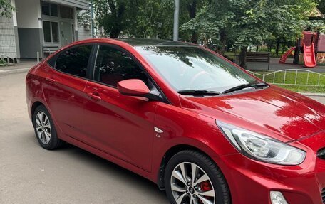 Hyundai Solaris II рестайлинг, 2013 год, 950 000 рублей, 9 фотография