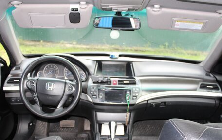 Honda Crosstour I рестайлинг, 2014 год, 1 300 000 рублей, 13 фотография