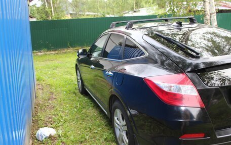 Honda Crosstour I рестайлинг, 2014 год, 1 300 000 рублей, 10 фотография