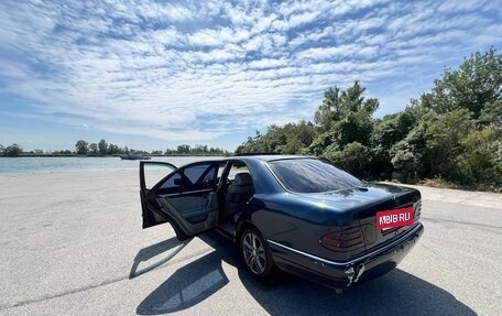 Mercedes-Benz E-Класс, 1996 год, 250 000 рублей, 10 фотография