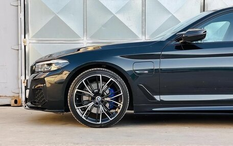 BMW 5 серия, 2022 год, 3 890 000 рублей, 4 фотография