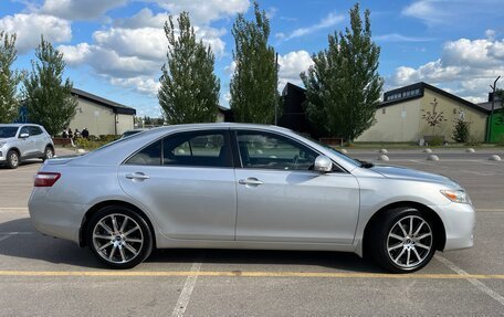 Toyota Camry, 2010 год, 1 290 000 рублей, 3 фотография