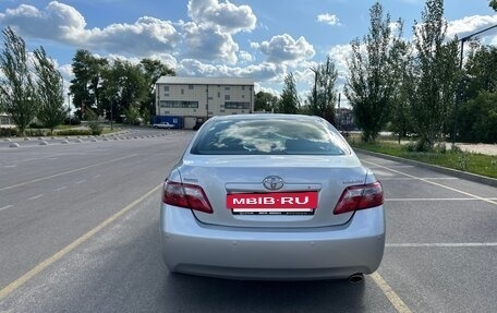 Toyota Camry, 2010 год, 1 290 000 рублей, 5 фотография