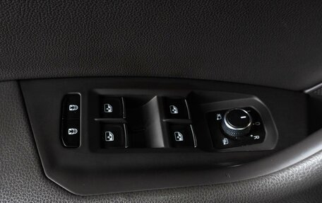 Volkswagen Touareg III, 2018 год, 4 995 000 рублей, 12 фотография