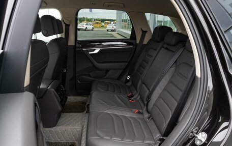 Volkswagen Touareg III, 2018 год, 4 995 000 рублей, 9 фотография
