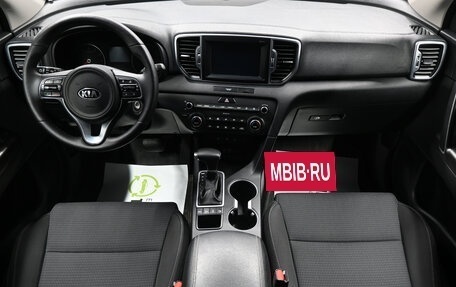 KIA Sportage IV рестайлинг, 2017 год, 1 795 000 рублей, 10 фотография