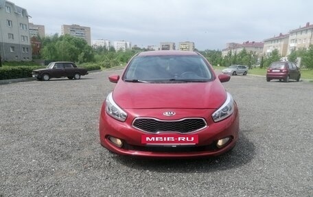 KIA cee'd III, 2013 год, 799 999 рублей, 2 фотография