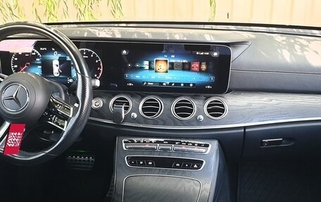 Mercedes-Benz E-Класс, 2020 год, 3 800 000 рублей, 9 фотография
