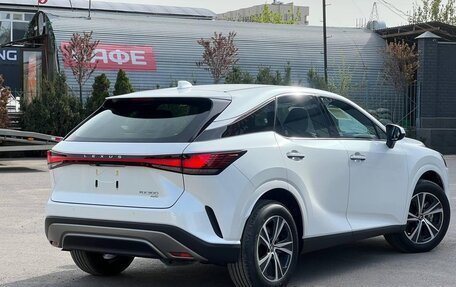 Lexus RX IV рестайлинг, 2025 год, 6 920 000 рублей, 2 фотография
