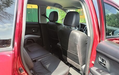 Mitsubishi Outlander III рестайлинг 3, 2011 год, 1 400 000 рублей, 9 фотография