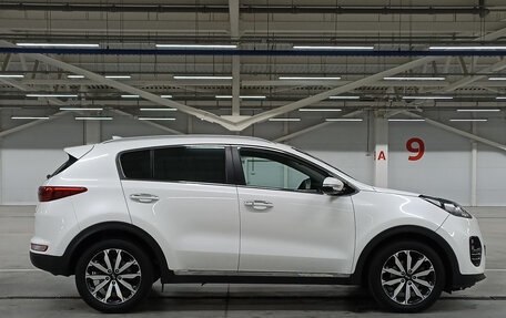 KIA Sportage IV рестайлинг, 2018 год, 1 780 000 рублей, 5 фотография