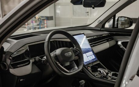 Geely Atlas, 2024 год, 7 фотография