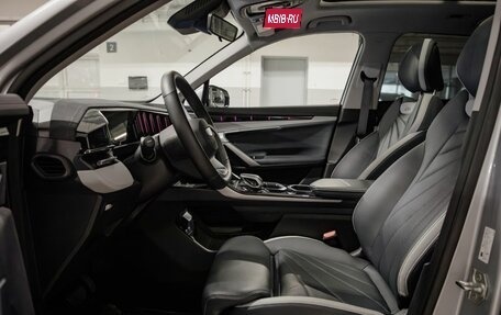 Geely Atlas, 2024 год, 6 фотография